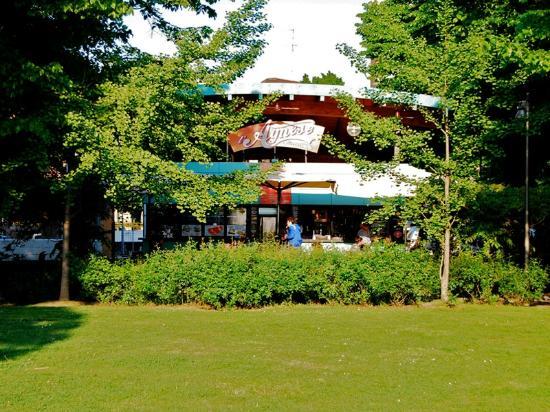 Piazza Trento Trieste